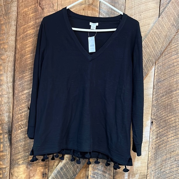 J. Crew Sweaters - NWT J Crew V neck sweater with tassels